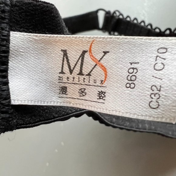 Meritlux Black lace push-up bra - Picture 3 of 6